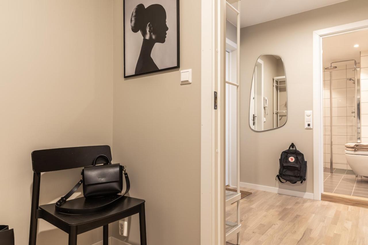 Scandinavian Apartment With 2 Bedrooms And Terrasse - Close To Storo Storsenter And All Public Transport オスロ エクステリア 写真