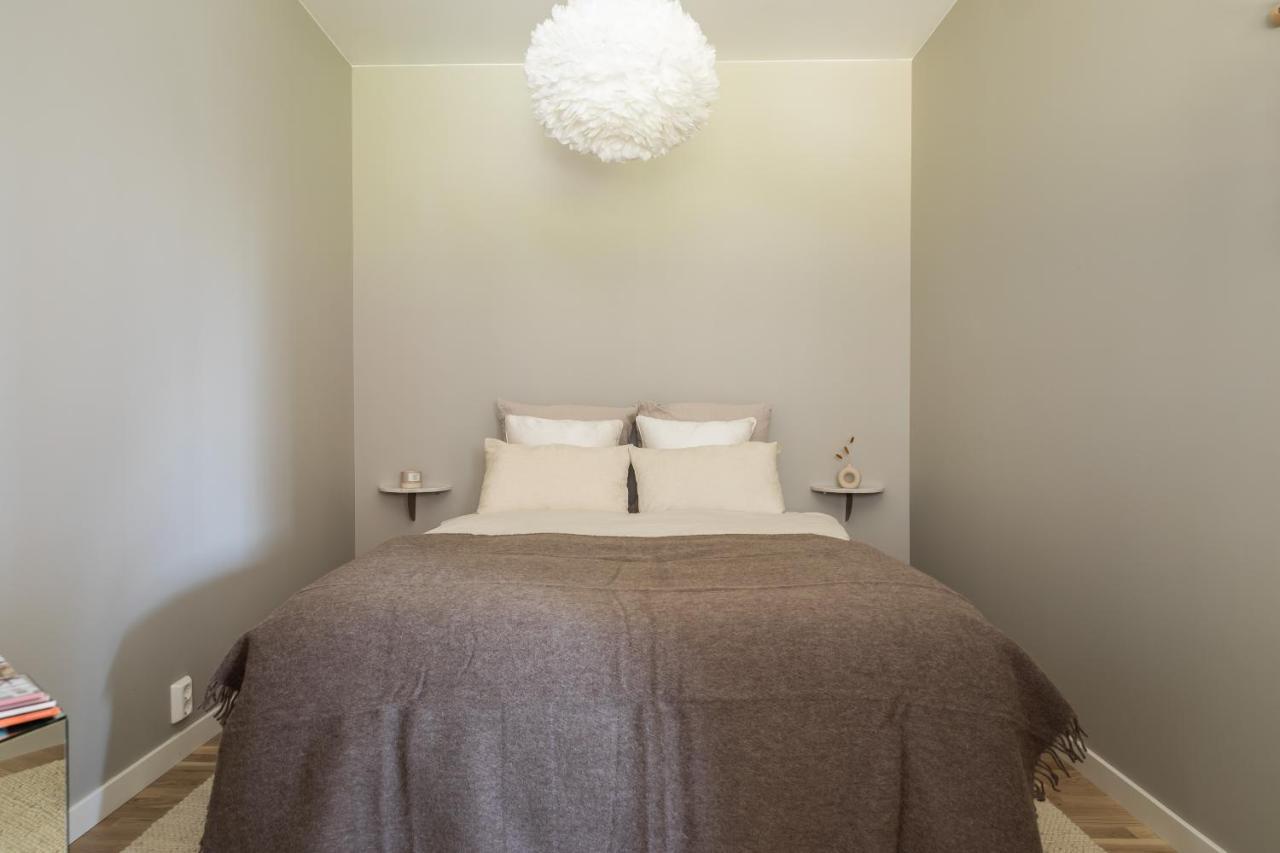 Scandinavian Apartment With 2 Bedrooms And Terrasse - Close To Storo Storsenter And All Public Transport オスロ エクステリア 写真