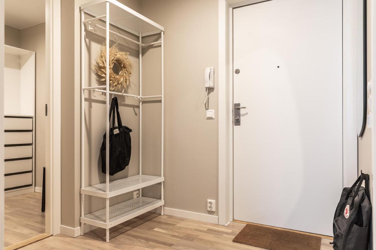 Scandinavian Apartment With 2 Bedrooms And Terrasse - Close To Storo Storsenter And All Public Transport オスロ エクステリア 写真